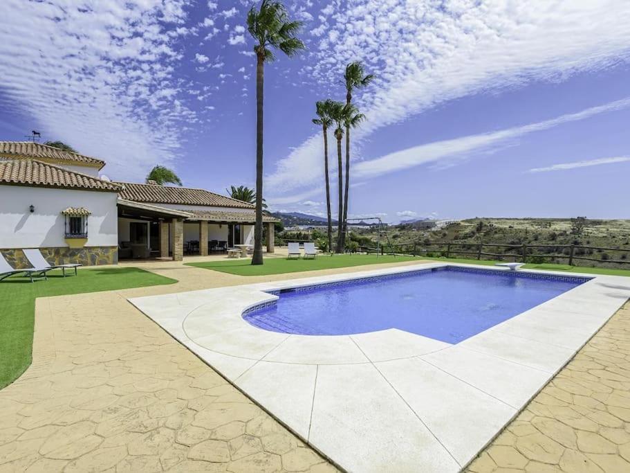Alcam El Cortijo Βίλα Εστεπόνα Εξωτερικό φωτογραφία